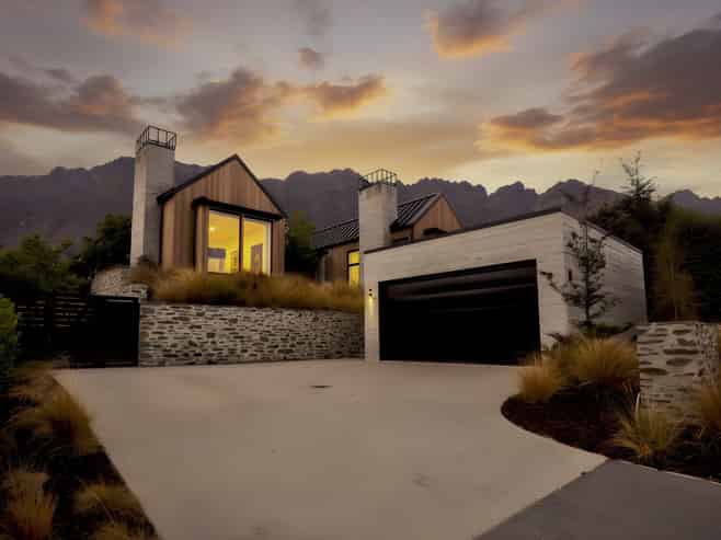 31 Falconer Rise, Jacks Point