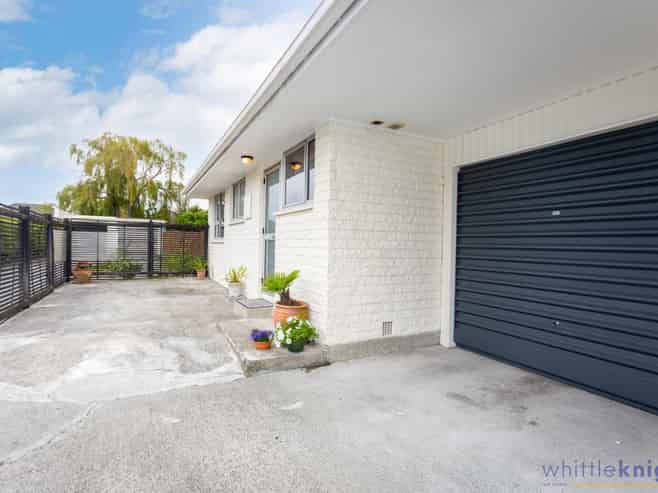 2/30 Garvins Road, Hornby