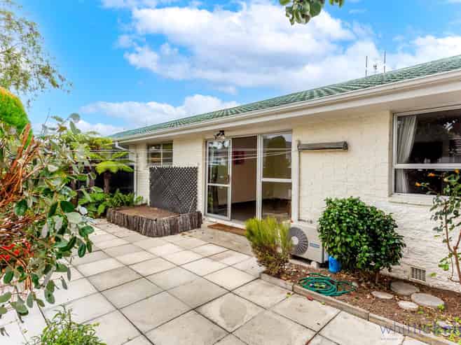 2/30 Garvins Road, Hornby