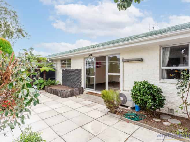 2/30 Garvins Road, Hornby