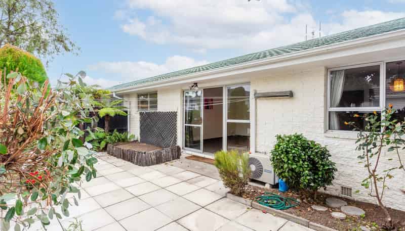 2/30 Garvins Road, Hornby