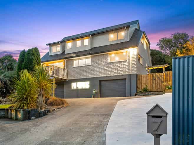 7 Queen Street, Brighton