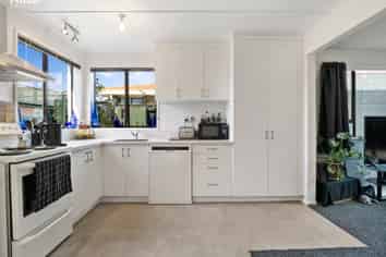 27C Prince Albert Road, Saint Kilda