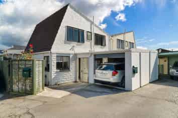 27C Prince Albert Road, Saint Kilda