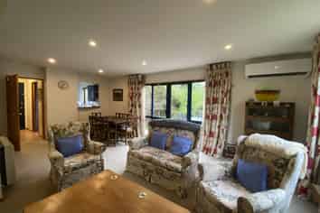 2/178 Condell Avenue, Papanui