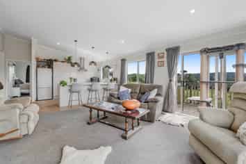 39 Inland Road, Helensville