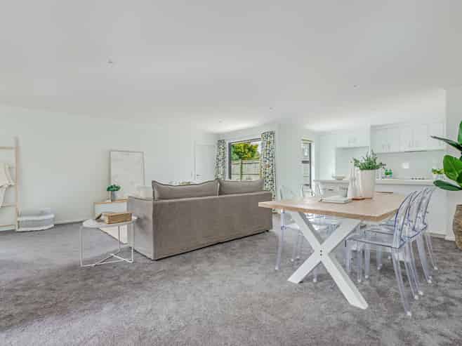 15 Campbell Street, Takaro