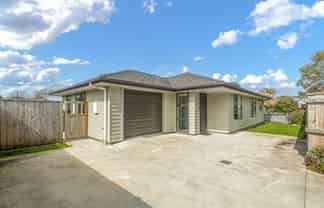 15 Campbell Street, Takaro