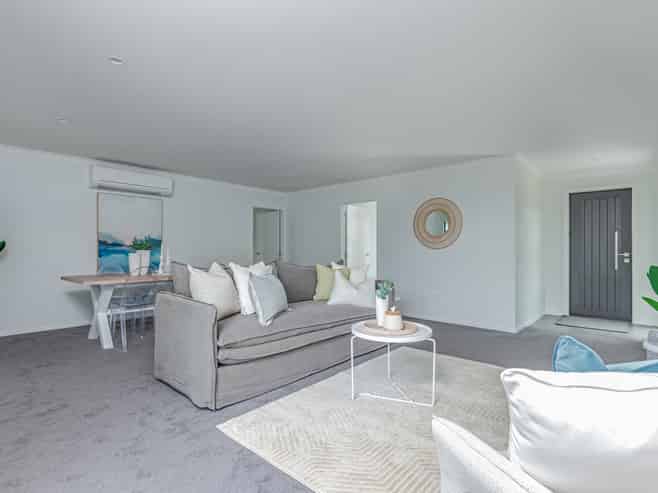 15 Campbell Street, Takaro