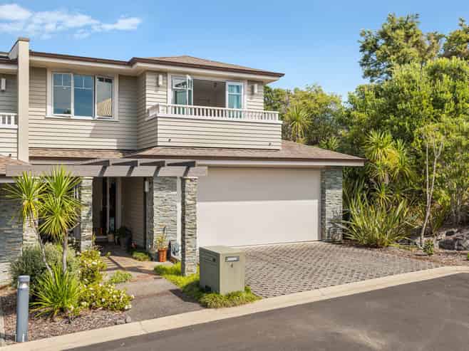 4 Little Compton Mews, Snells Beach