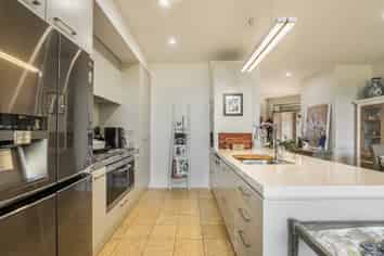 4 Little Compton Mews, Snells Beach