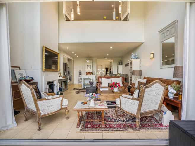 4 Little Compton Mews, Snells Beach