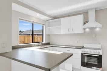 28 Freyberg Street, Roslyn