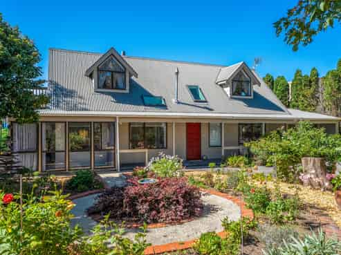 45 Margaret Road, Raumati Beach