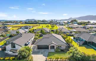 11 Kaurinui crescent, One Tree Point