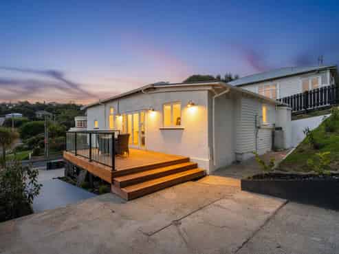 16  Cranston Street, ANDERSONS BAY