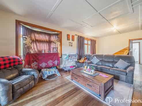 120 Upper Fitzherbert Road, Wainuiomata