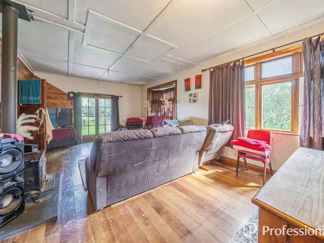 120 Upper Fitzherbert Road, Wainuiomata