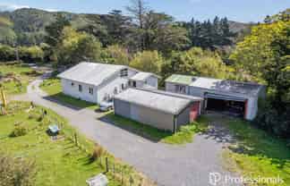 120 Upper Fitzherbert Road, Wainuiomata
