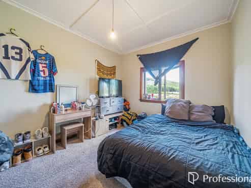 120 Upper Fitzherbert Road, Wainuiomata