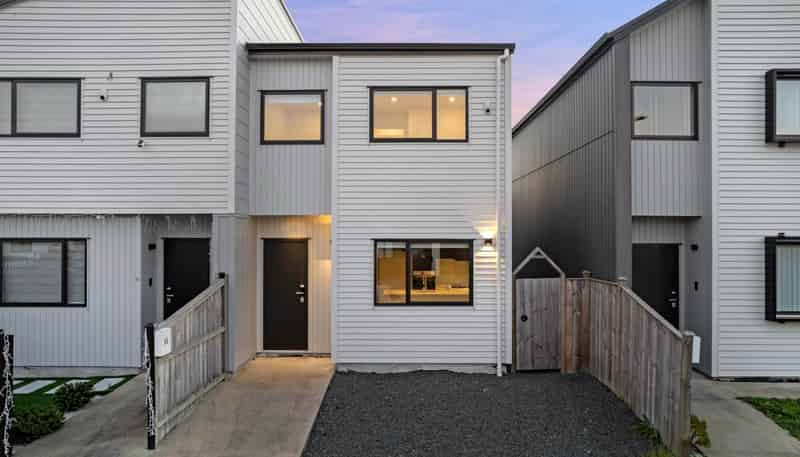 55 Kairakau Street, Takanini