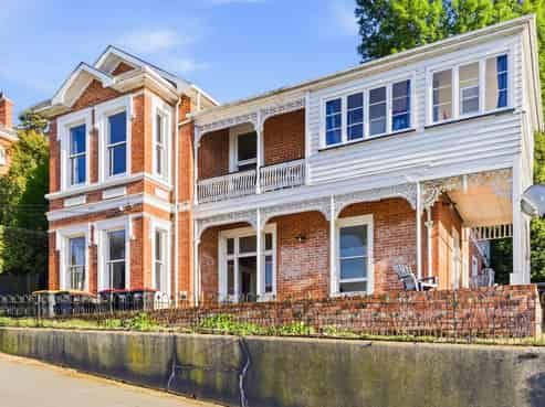 91 & 91A London Street, DUNEDIN CENTRAL
