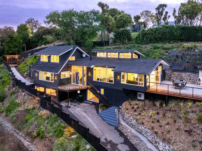 53  Braeview Crescent, MAORI HILL