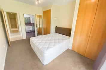 19a Clearwater Avenue, Northwood