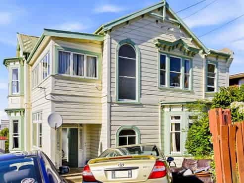 76  London Street, DUNEDIN CENTRAL