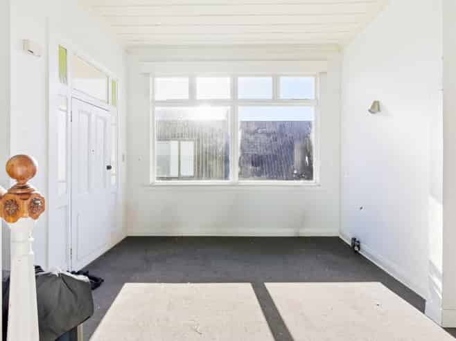 76  London Street, DUNEDIN CENTRAL