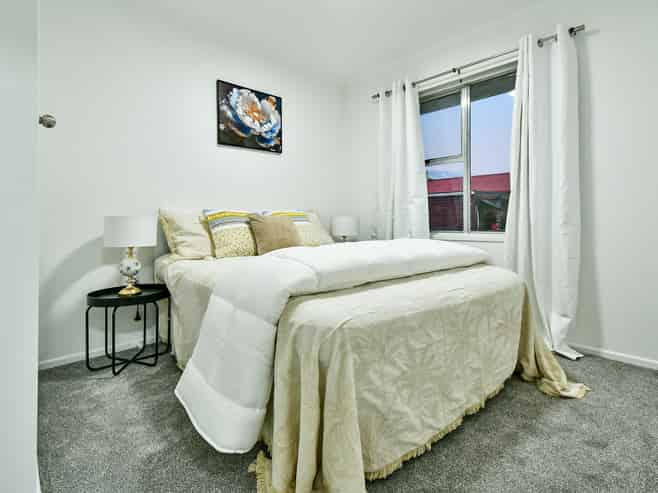 2/2 Wayne Drive, Mangere