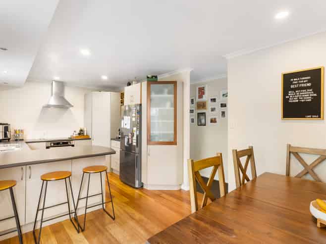 21 Alma Street, Te Atatu South