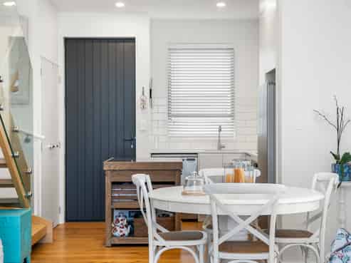 14/82 East Coast Road, Milford