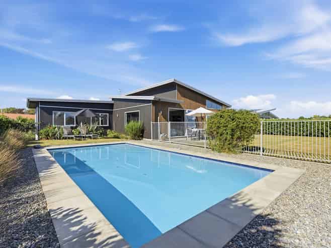 6 Te Aroha Place, Mapua