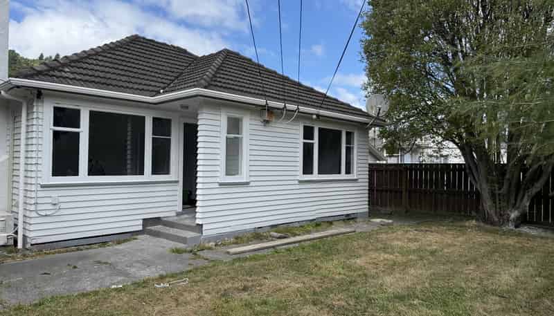 19 Wood Street, Wainuiomata