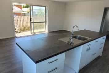 12 Argyle Street, Kew