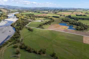 801 Cornwall Road, Gladstone