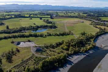 801 Cornwall Road, Gladstone