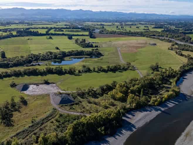 801 Cornwall Road, Gladstone