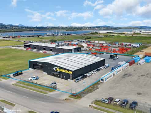 National Tenant & Future Upside