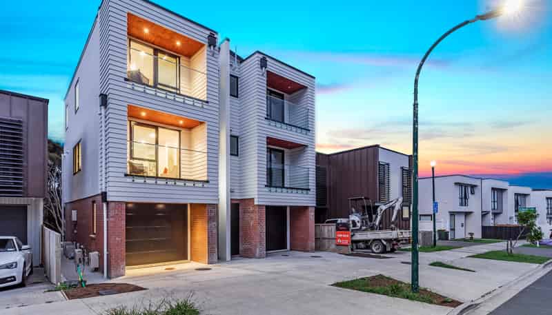 10 Waka Street, Albany