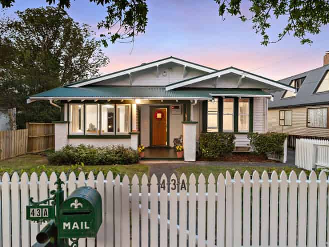 43A  Hall Street, Pukekohe