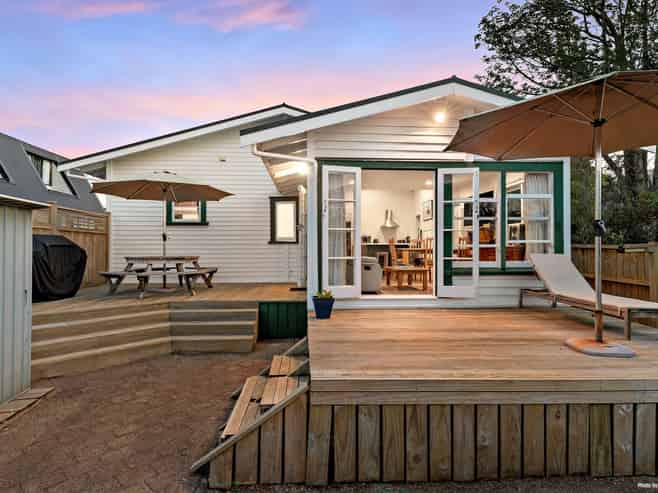 43A  Hall Street, Pukekohe