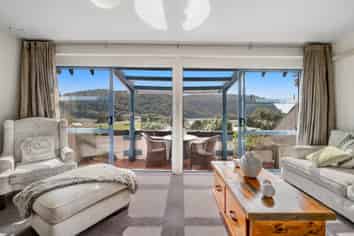 1C/2 Weranui Road, Waiwera