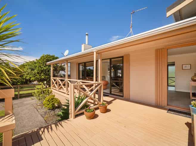 20 Angus Lane, Waihi Beach