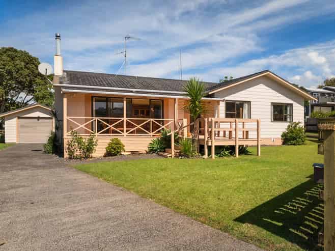 20 Angus Lane, Waihi Beach