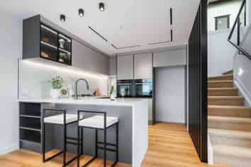 2E Rangitoto Terrace, Milford