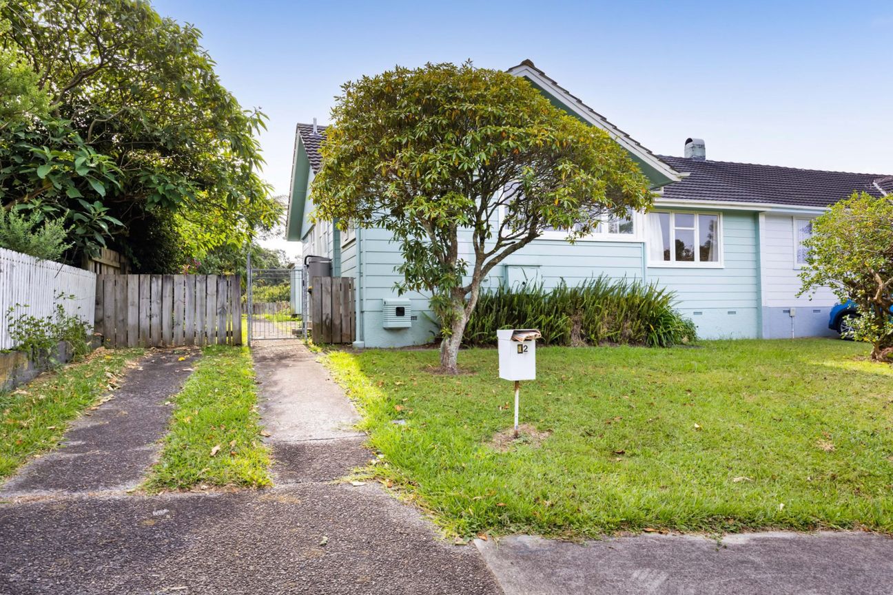 3 bedroom freehold. Must be sold! - Aanzicht 2