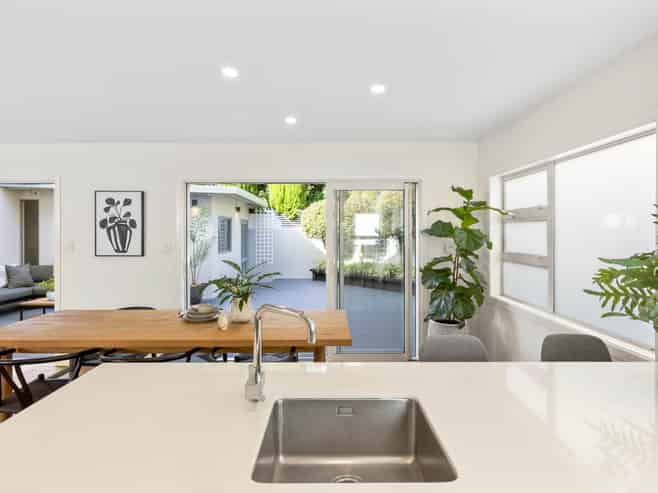 1/15 Sylvan Park Avenue, Milford