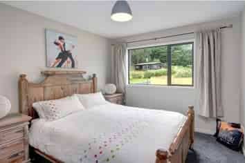 14 Clearwater Street, Broad Bay